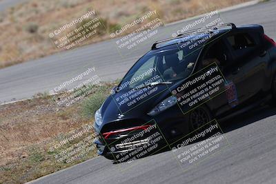 media/May-24-2025-Extreme Speed (Sat) [[067a6f0386]]/Green Group/Turn 2 and 4/